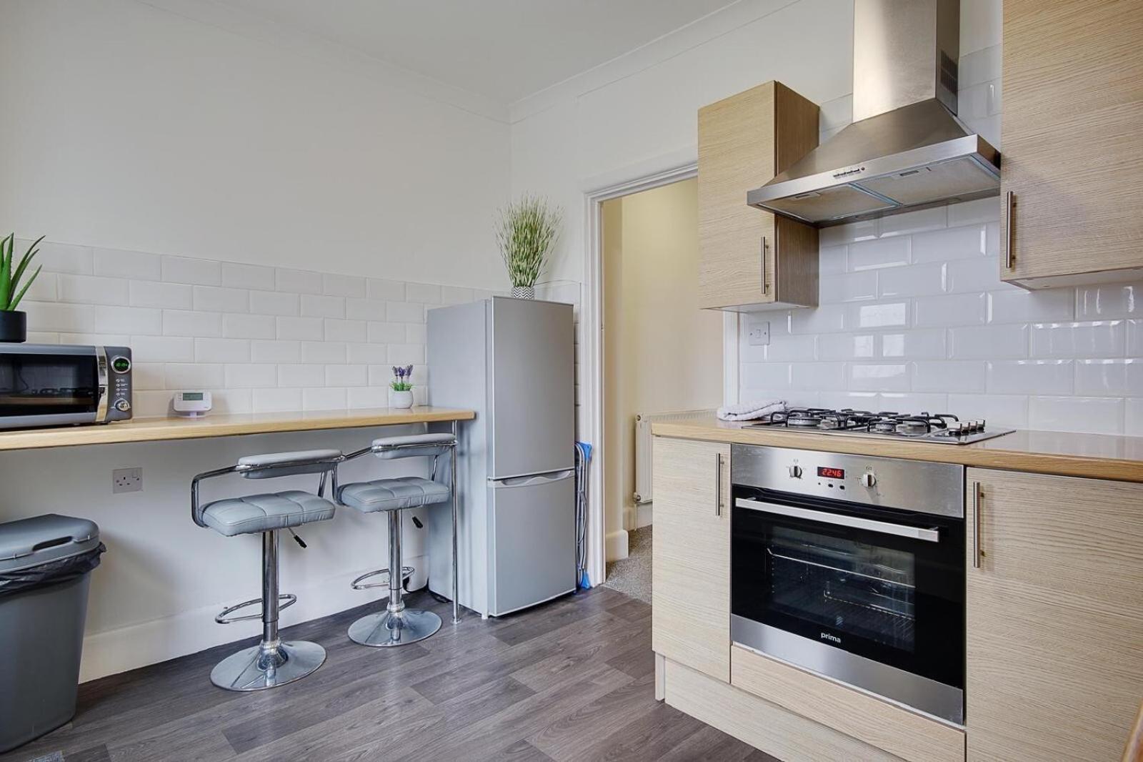 Wimbourne Road Apartment 3 伯恩茅斯 外观 照片